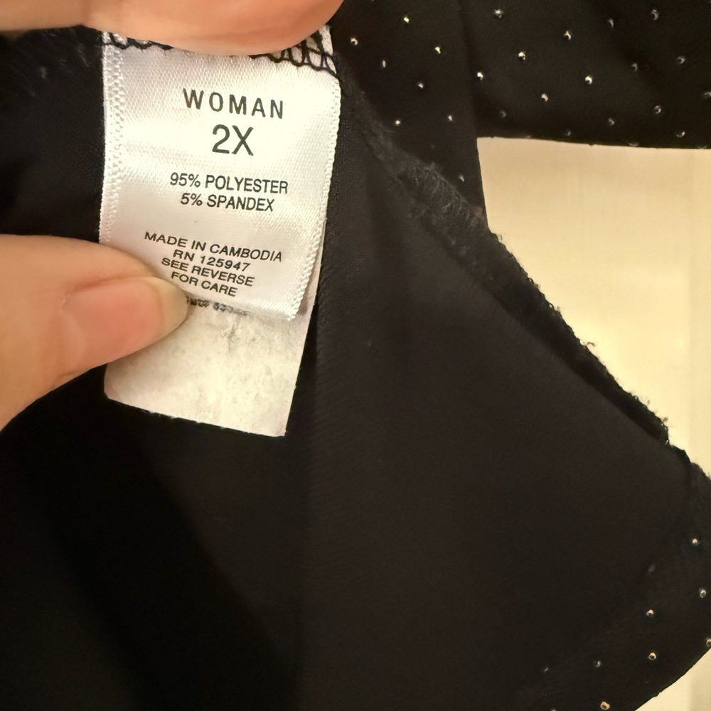 Cocomo Black Button-Up Blouse - Picture 5 of 9